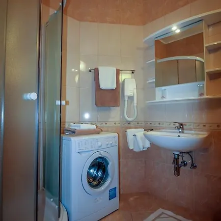 Family-friendly With Swimming Pool Nevidjane, Pasman - 18054 아파트 Neviđane
