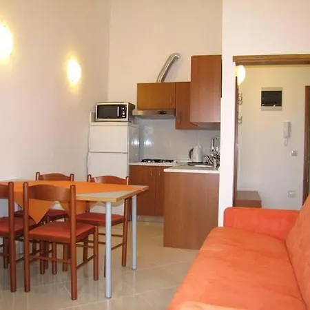Apartamento Family Friendly With A Swimming Pool Nevidjane, Pasman - 18054