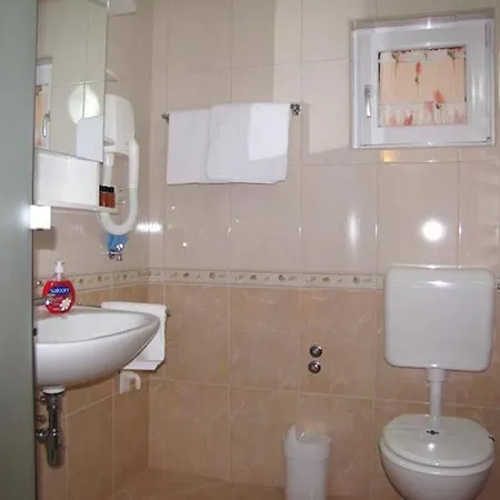 Family Friendly With A Swimming Pool Nevidjane, Pasman - 18054 Apartamento *