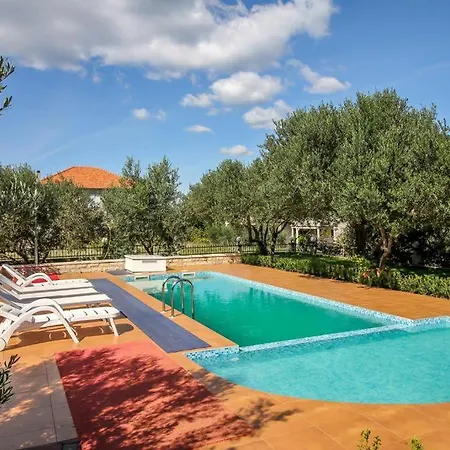 아파트 Family-friendly With Swimming Pool Nevidjane, Pasman - 18054 *