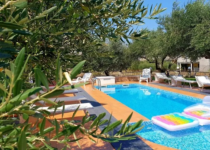 Family-friendly With Swimming Pool Nevidjane, Pasman - 18054 شقة *