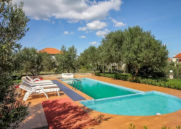 Апартаменты Family-friendly With Swimming Pool Nevidjane, Pasman - 18054 *
