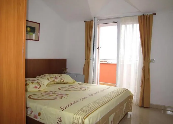Family-friendly With Swimming Pool Nevidjane, Pasman - 18054 아파트 Neviđane