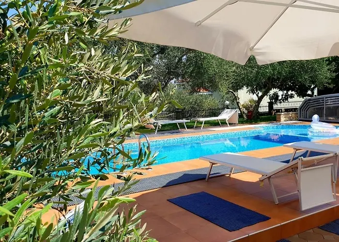 아파트 Family-friendly With Swimming Pool Nevidjane, Pasman - 18054 *